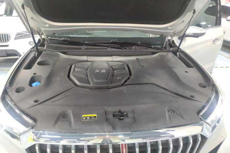 Used Hongqi HS5 2019 2.0T Smart Connect Flagship All-Wheel-Drive Version Engine Bay