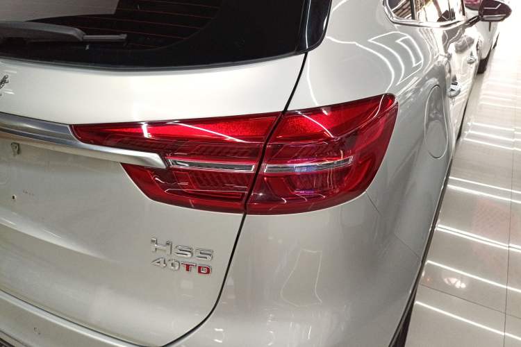 Used Hongqi HS5 2019 2.0T Smart Connect Flagship Edition Exterior 3