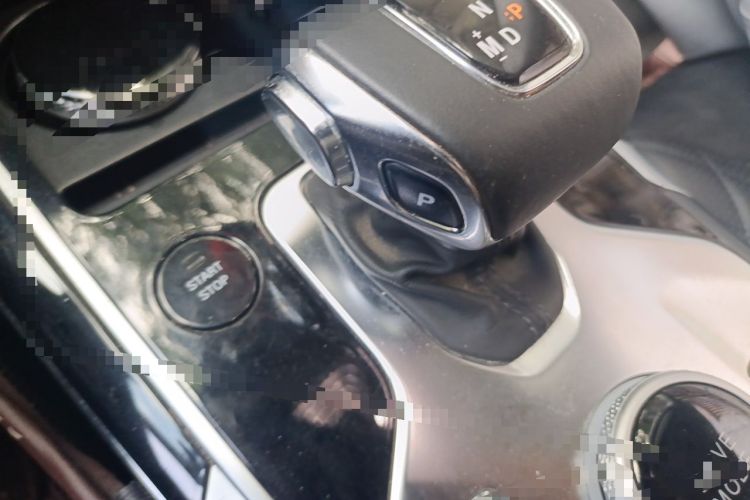 Used Hongqi HS5 2019 2.0T Smart Connect Flagship Edition Gear Lever