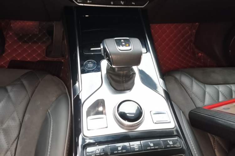 Used Hongqi HS5 2019 2.0T Smart Connect Flagship Edition Gear Lever