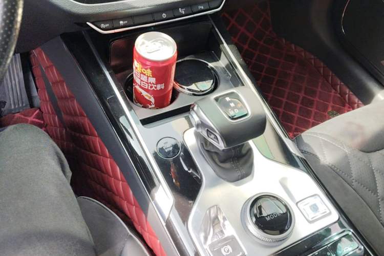 Used Hongqi HS5 2019 2.0T Smart Connect Flagship Edition Gear Lever
