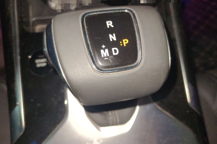 Used Hongqi HS5 2019 2.0T Smart Connect Flagship All-Wheel-Drive Version Gear Lever