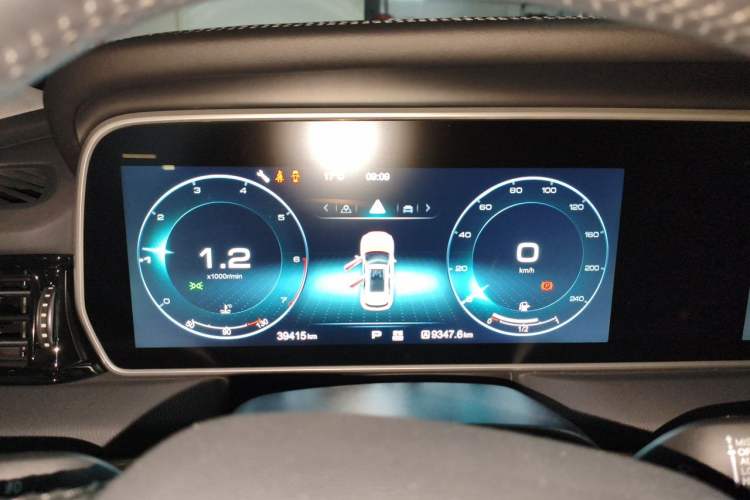 Used Hongqi HS5 2019 2.0T Smart Connect Flagship Edition Instrument Cluster
