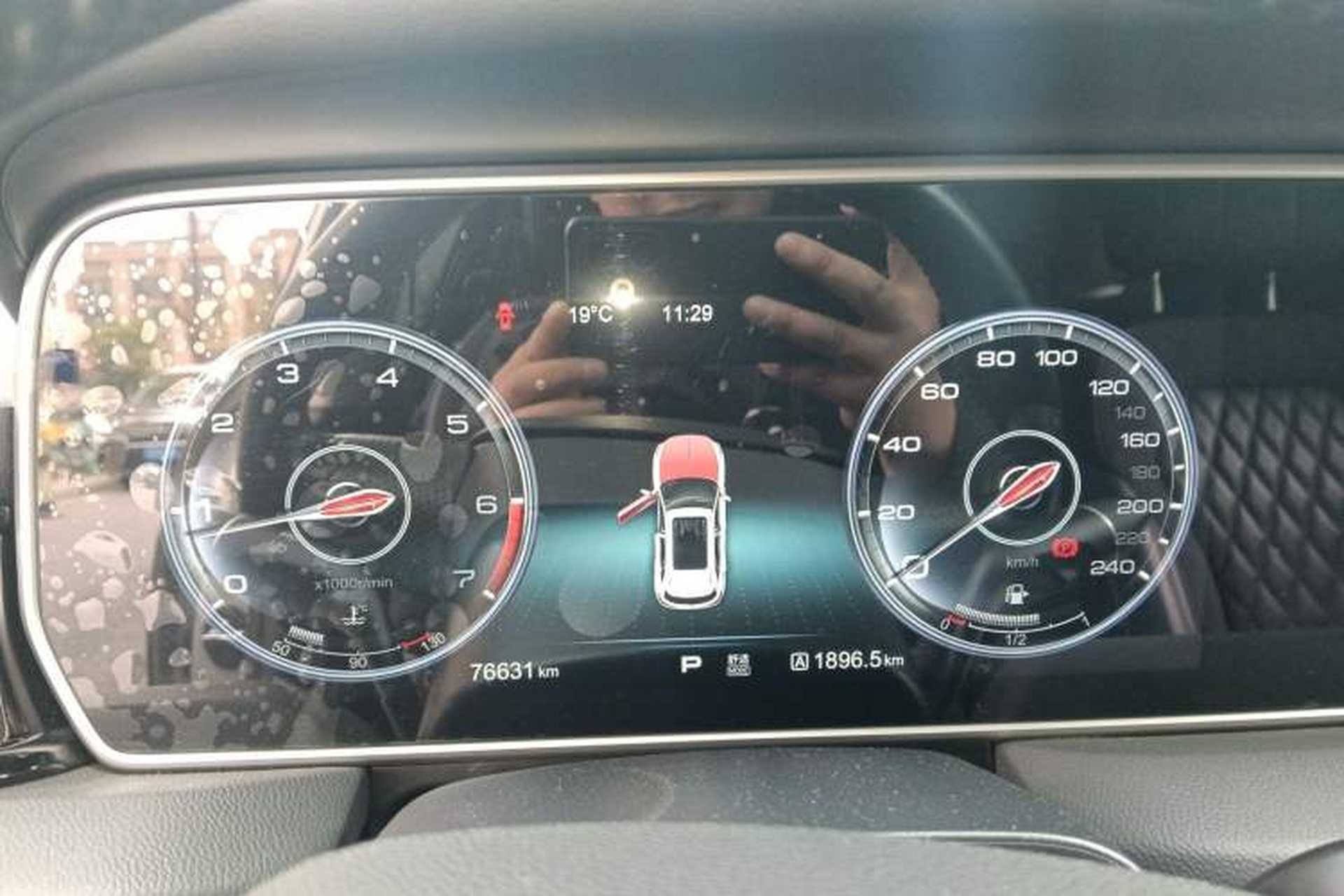 Used Hongqi HS5 2019 2.0T Smart Connect Flagship All-Wheel-Drive Version Instrument Cluster