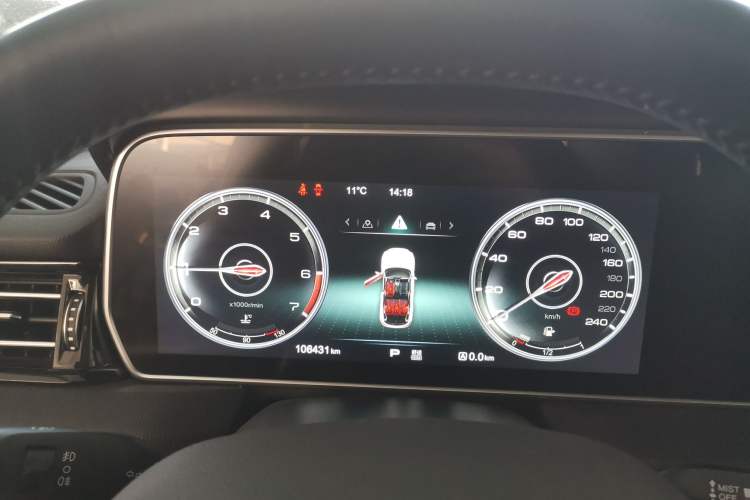 Used Hongqi HS5 2019 2.0T Smart Connect Flagship Edition Instrument Cluster