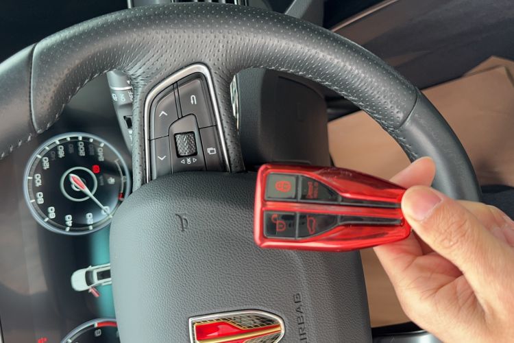 Used Hongqi HS5 2019 2.0T Smart Connect Flagship Edition Interior 1