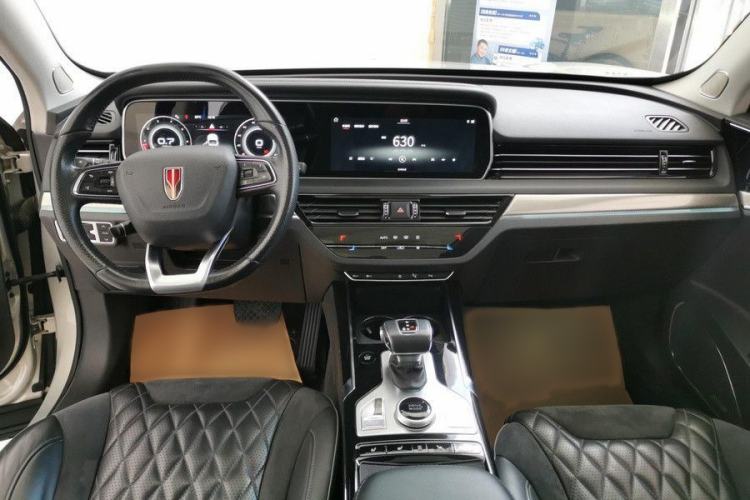 Used Hongqi HS5 2019 2.0T Smart Connect Flagship All-Wheel-Drive Version Interior 1
