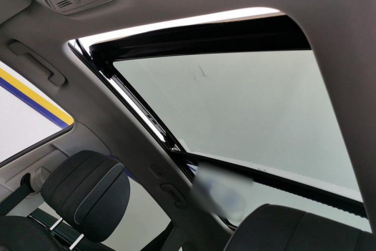 Used Hongqi HS5 2019 2.0T Smart Connect Flagship All-Wheel-Drive Version Interior 11