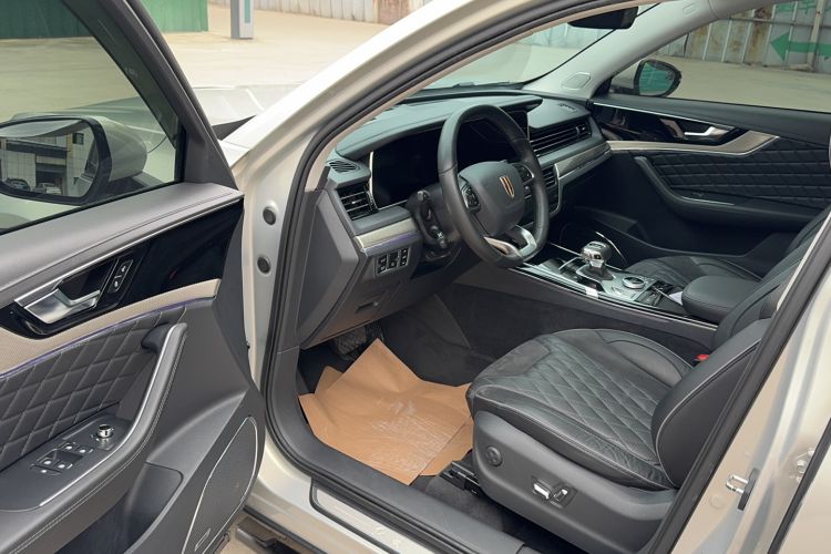 Used Hongqi HS5 2019 2.0T Smart Connect Flagship Edition Interior 2