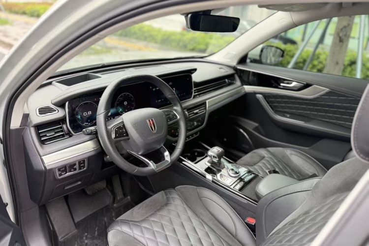 Used Hongqi HS5 2019 2.0T Smart Connect Flagship All-Wheel-Drive Version Interior 3