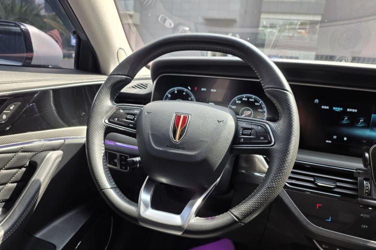 Used Hongqi HS5 2019 2.0T Smart Connect Flagship All-Wheel-Drive Version Interior 4