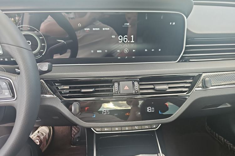 Used Hongqi HS5 2019 2.0T Smart Connect Flagship All-Wheel-Drive Version Interior 5