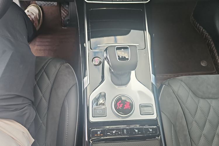 Used Hongqi HS5 2019 2.0T Smart Connect Flagship All-Wheel-Drive Version Interior 6