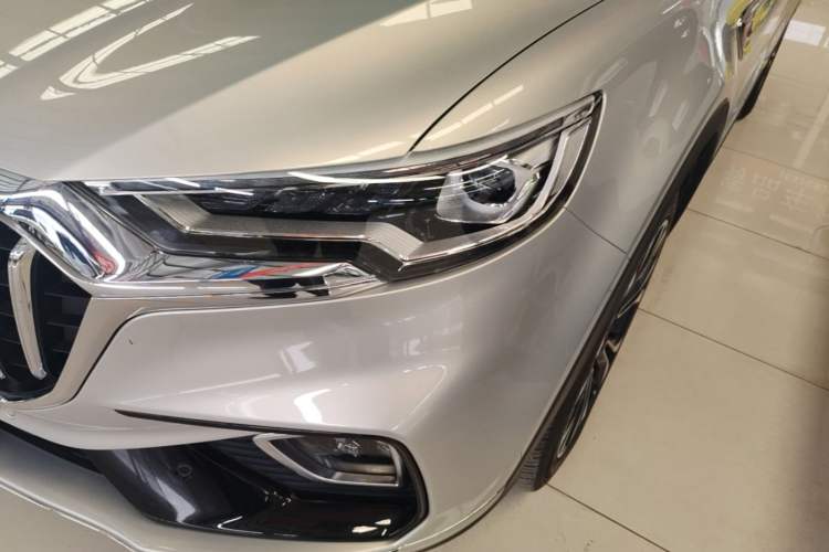 Used Hongqi HS5 2019 2.0T Smart Connect Flagship All-Wheel-Drive Version Left Front Headlight