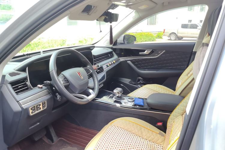 Used Hongqi HS5 2019 2.0T Smart Connect Flagship All-Wheel-Drive Version Left Front Seat