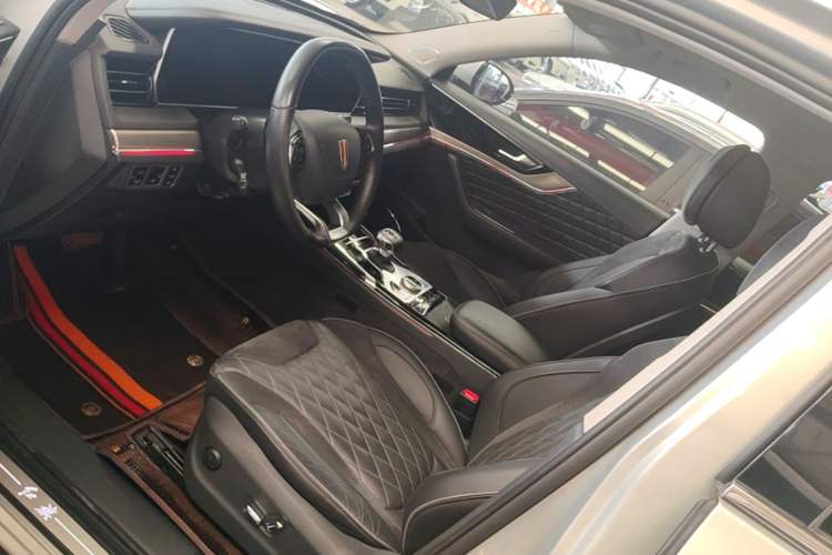 Used Hongqi HS5 2019 2.0T Smart Connect Flagship All-Wheel-Drive Version Left Front Seat