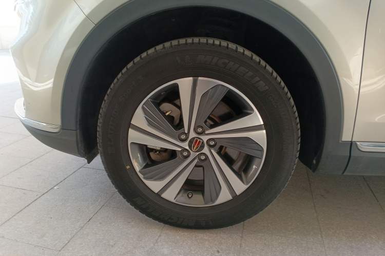 Used Hongqi HS5 2019 2.0T Smart Connect Flagship Edition Left Front Wheel Hub