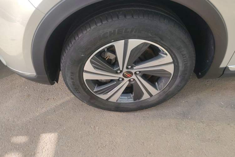 Used Hongqi HS5 2019 2.0T Smart Connect Flagship Edition Left Front Wheel Hub