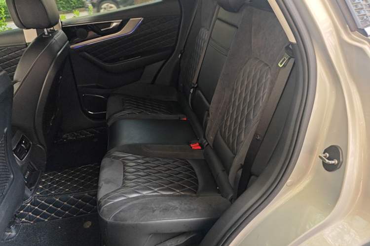 Used Hongqi HS5 2019 2.0T Smart Connect Flagship Edition Left Rear Seat