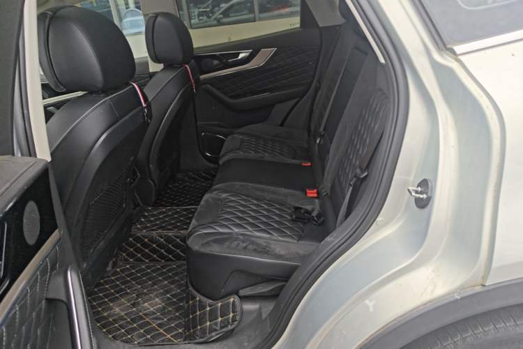 Used Hongqi HS5 2019 2.0T Smart Connect Flagship Edition Left Rear Seat