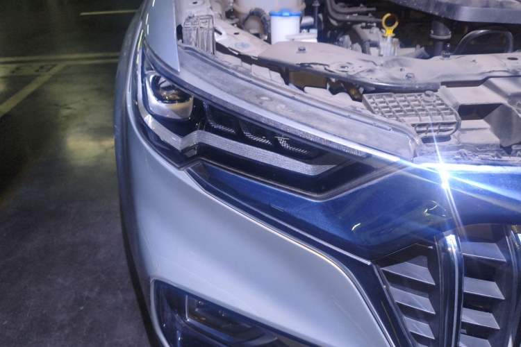 Used Hongqi HS5 2019 2.0T Smart Connect Flagship Edition Right Front Headlight