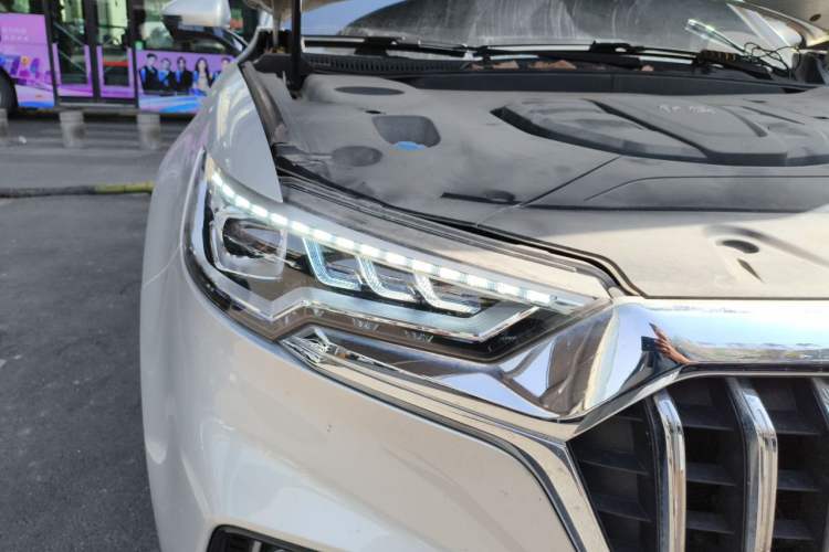 Used Hongqi HS5 2019 2.0T Smart Connect Flagship Edition Right Front Headlight