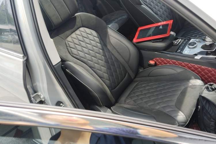 Used Hongqi HS5 2019 2.0T Smart Connect Flagship Edition Right Front Seat