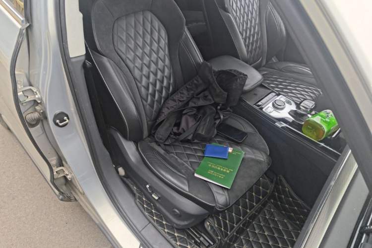 Used Hongqi HS5 2019 2.0T Smart Connect Flagship Edition Right Front Seat