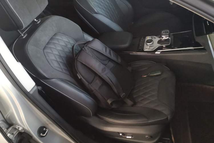Used Hongqi HS5 2019 2.0T Smart Connect Flagship Edition Right Front Seat