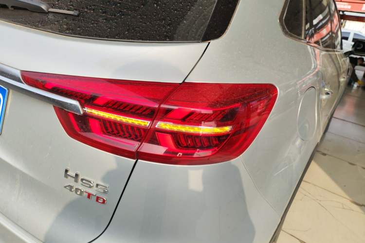 Used Hongqi HS5 2019 2.0T Smart Connect Flagship Edition Right Rear Taillight