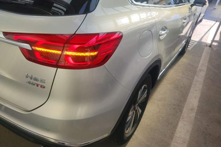 Used Hongqi HS5 2019 2.0T Smart Connect Flagship Edition Right Rear Taillight