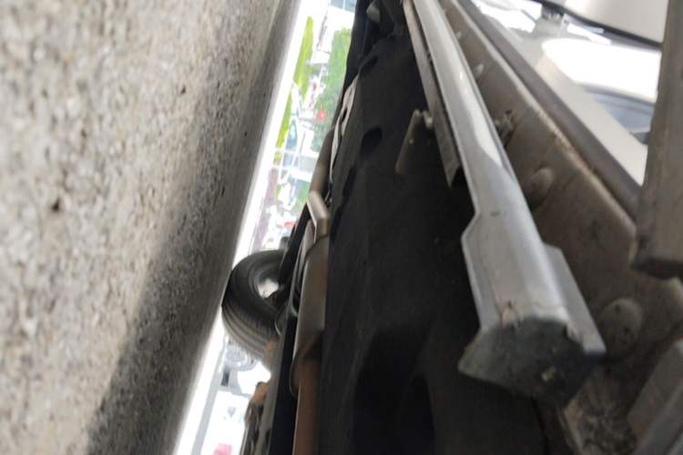Used Hongqi HS5 2019 2.0T Smart Connect Flagship Edition Right Side Sill
