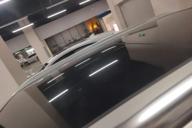 Used Hongqi HS5 2019 2.0T Smart Connect Flagship Edition Roof