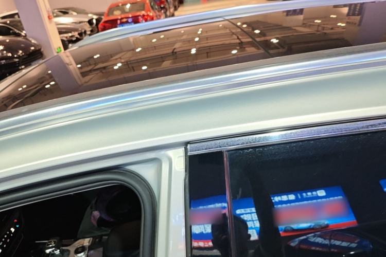 Used Hongqi HS5 2019 2.0T Smart Connect Flagship Edition Roof