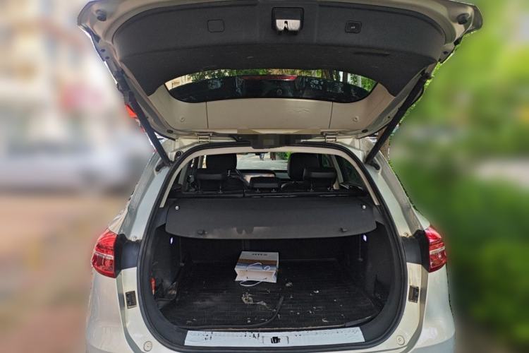 Used Hongqi HS5 2019 2.0T Smart Connect Flagship Edition Trunk