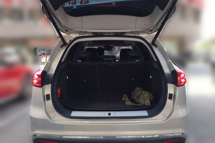 Used Hongqi HS5 2019 2.0T Smart Connect Flagship Edition Trunk