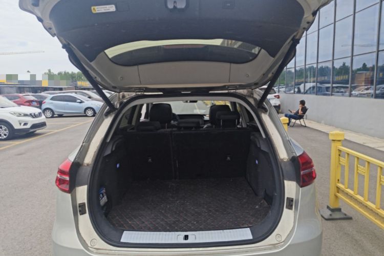 Used Hongqi HS5 2019 2.0T Smart Connect Flagship Edition Trunk
