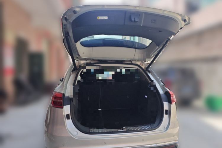 Used Hongqi HS5 2019 2.0T Smart Connect Flagship All-Wheel-Drive Version Trunk