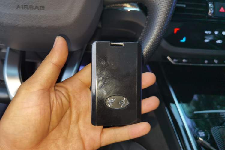 Used Hongqi HS5 2019 2.0T Smart Connect Flagship Edition Vehicle Key