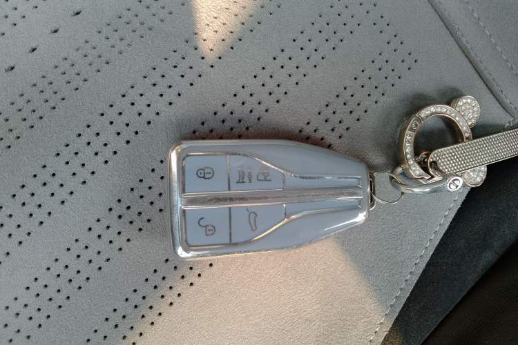 Used Hongqi HS5 2019 2.0T Smart Connect Flagship All-Wheel-Drive Version Vehicle Key