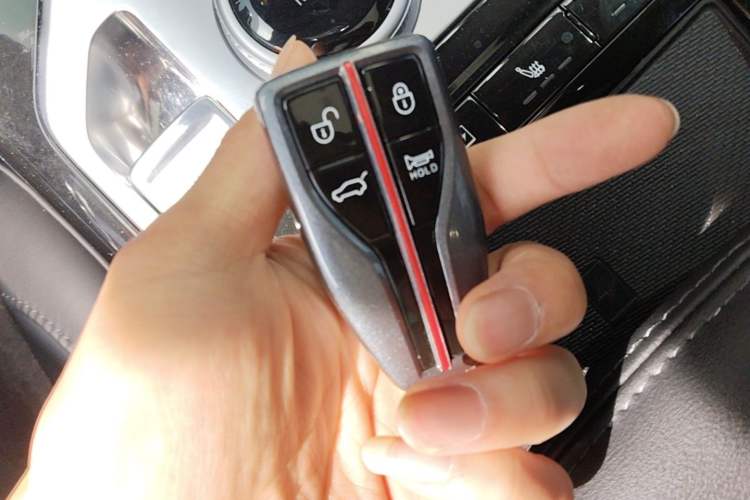 Used Hongqi HS5 2019 2.0T Smart Connect Flagship Edition Vehicle Key