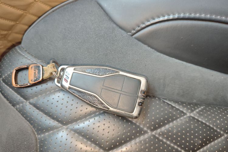 Used Hongqi HS5 2019 2.0T Smart Connect Flagship All-Wheel-Drive Version Vehicle Key