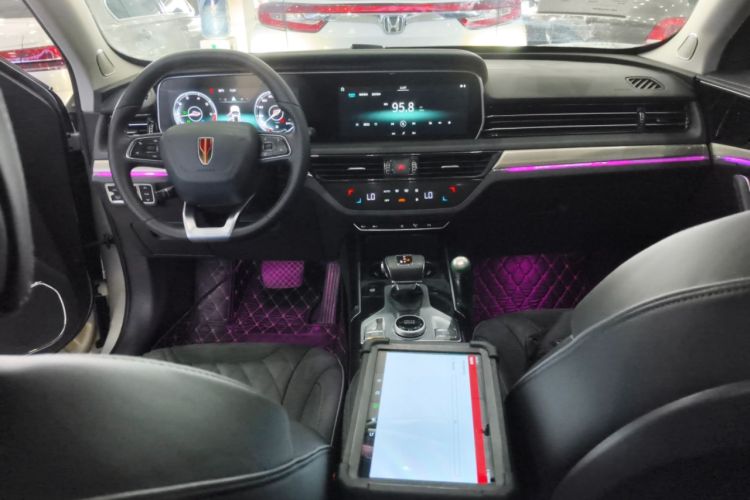 Used Hongqi HS5 2019 2.0T Smart Connect Flagship Edition Center Console