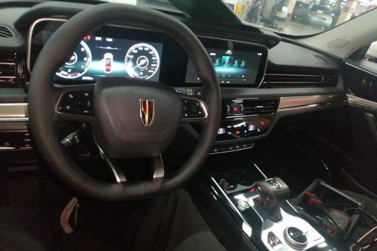 Used Hongqi HS5 2019 2.0T Smart Connect Flagship Edition Center Console