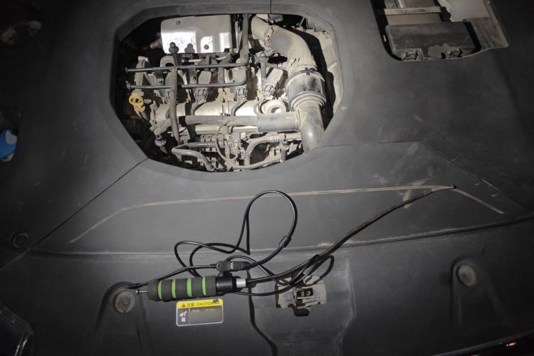 Used Hongqi HS5 2019 2.0T Smart Connect Flagship All-Wheel-Drive Version Engine Bay