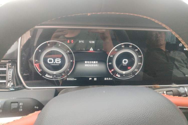 Used Hongqi HS5 2019 2.0T Smart Connect Flagship All-Wheel-Drive Version Instrument Cluster