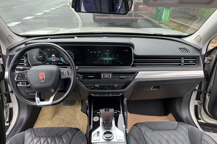 Used Hongqi HS5 2019 2.0T Smart Connect Flagship Edition Interior 1