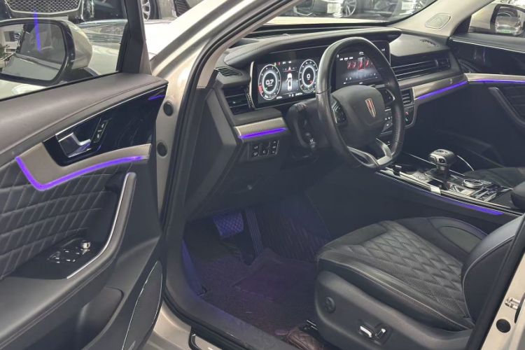 Used Hongqi HS5 2019 2.0T Smart Connect Flagship All-Wheel-Drive Version Interior 2