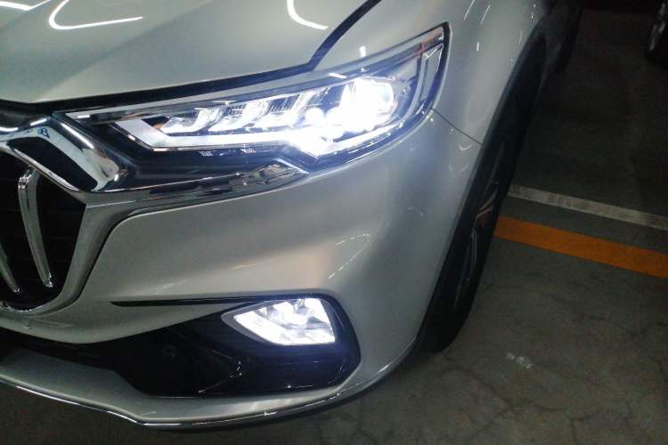 Used Hongqi HS5 2019 2.0T Smart Connect Flagship Edition Left Front Headlight