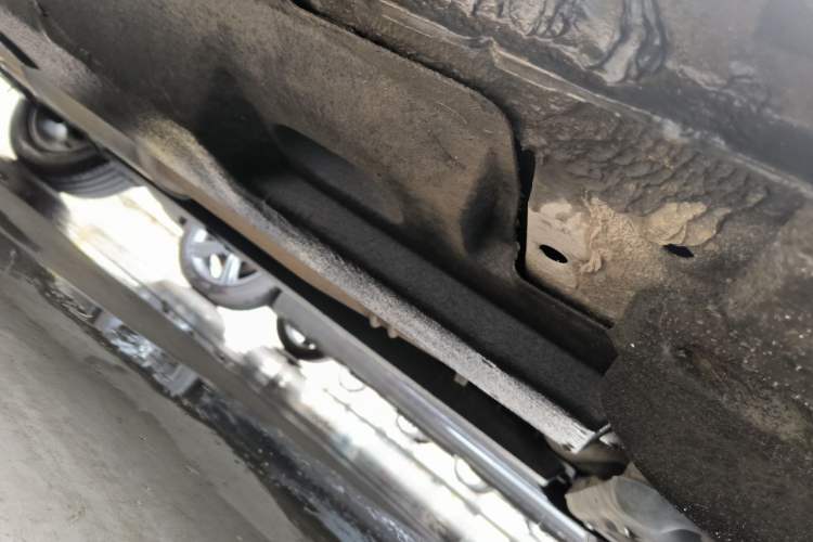 Used Hongqi HS5 2019 2.0T Smart Connect Flagship Edition Chassis Front Right